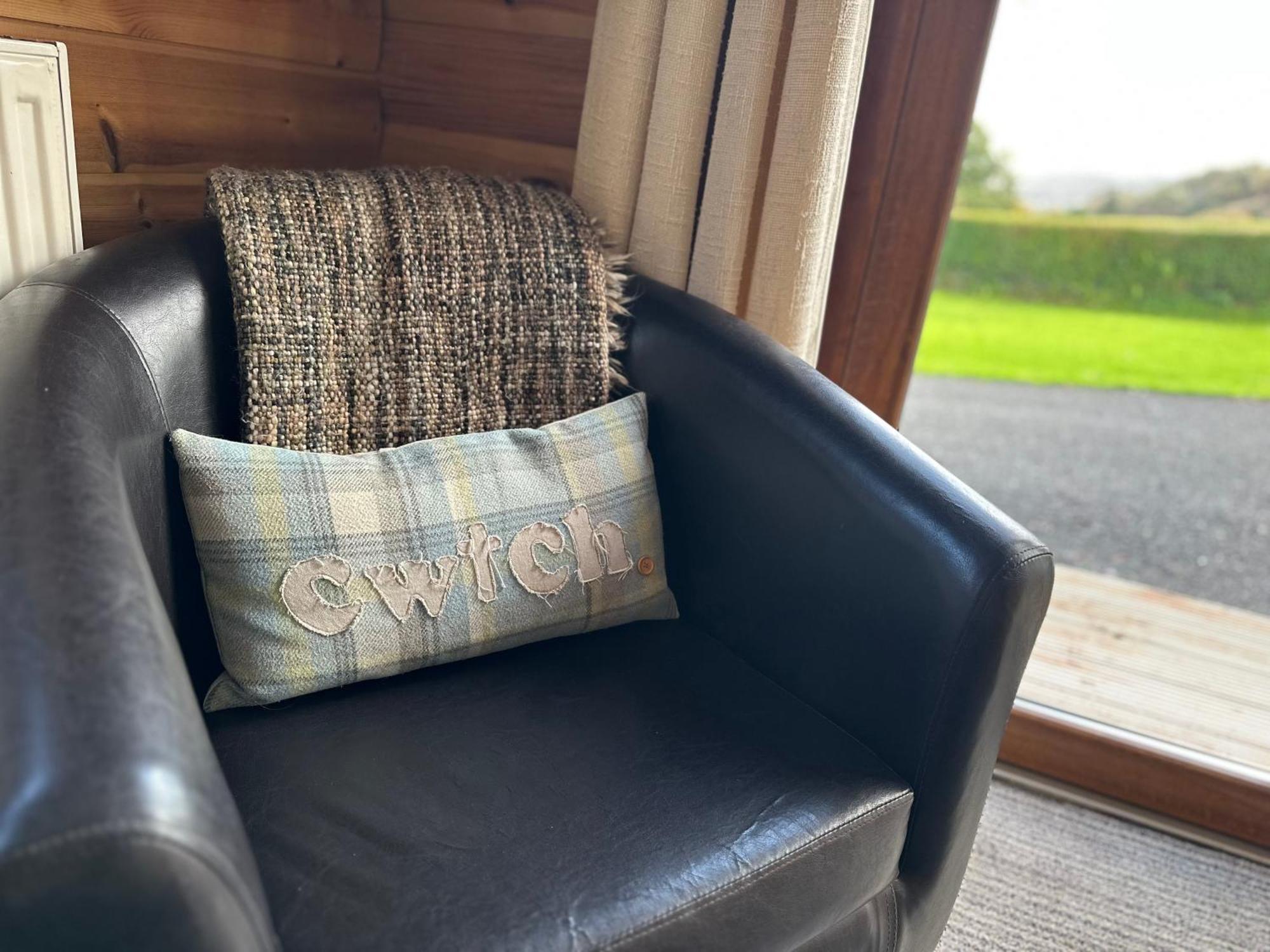Swansea Log Cabin Pontardawe 外观 照片