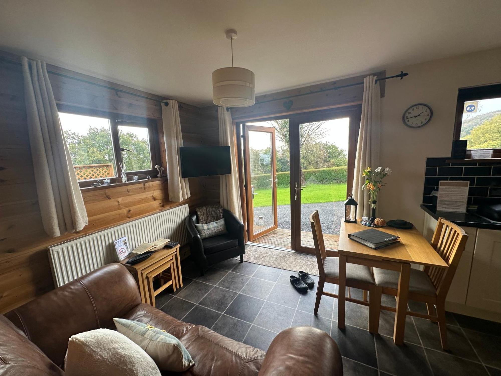 Swansea Log Cabin Pontardawe 外观 照片