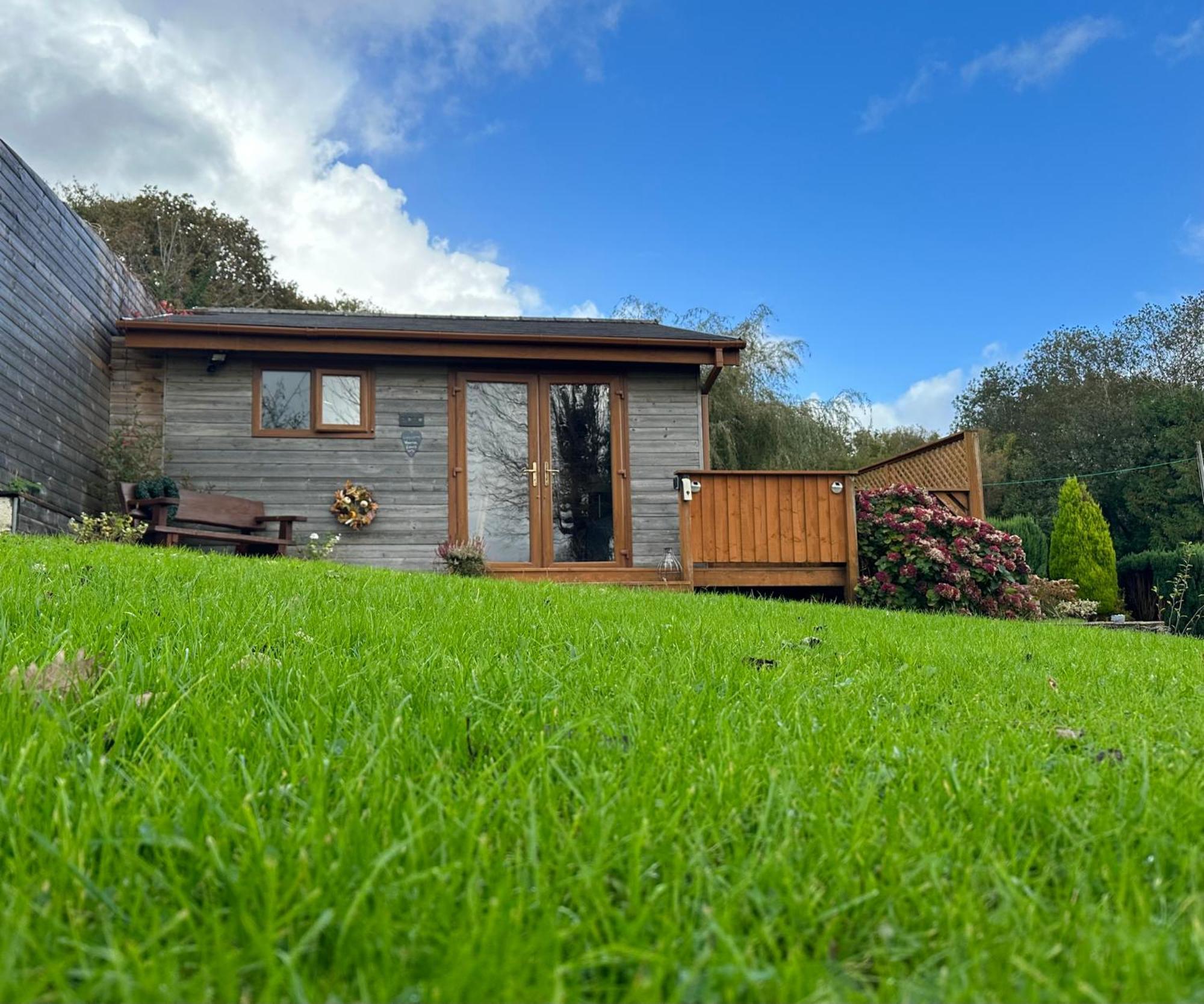 Swansea Log Cabin Pontardawe 外观 照片